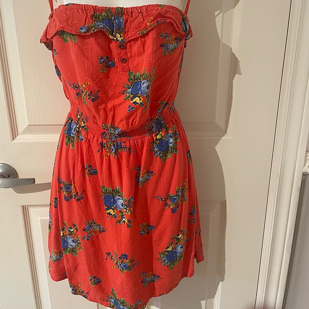 🛍️3 for$30🛍️Garage strapless summer floral dress